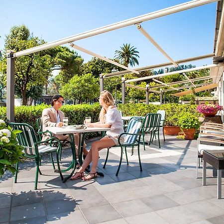 ראפאלו Hotel Riviera מראה חיצוני תמונה